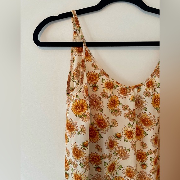 🌻Forever 21 | Sunflower Dress - Picture 2 of 4